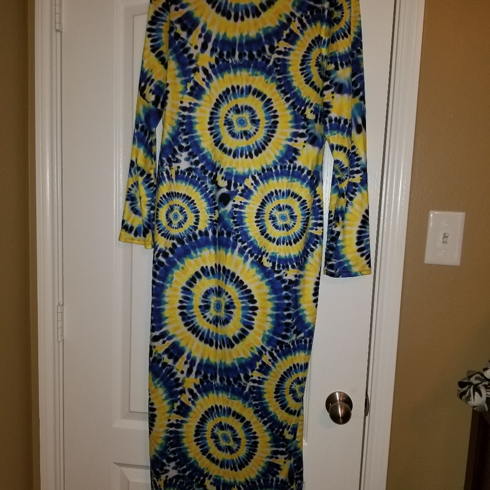 Bodycon Dress - Picture 3 of 3